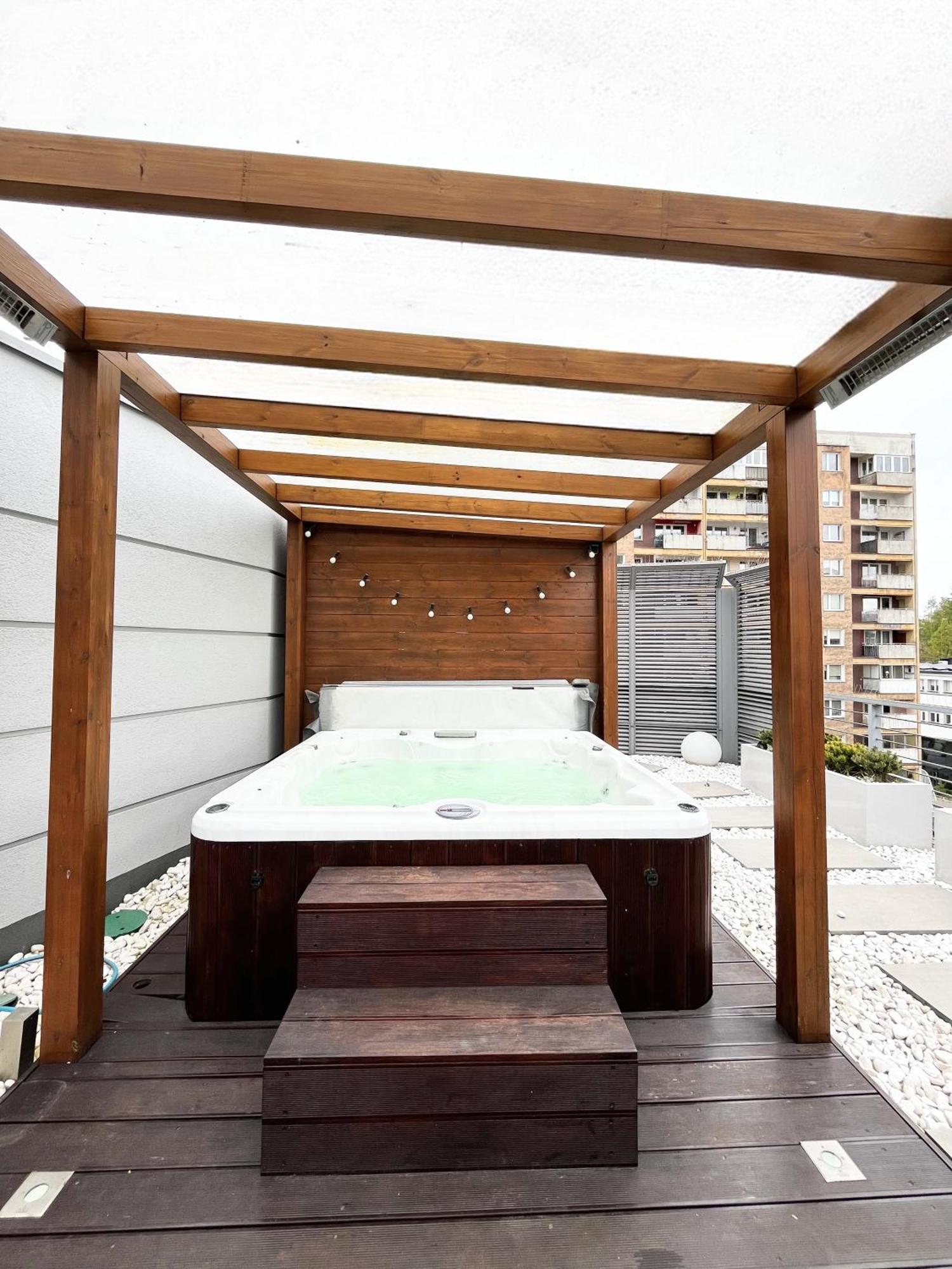 Luksusowy Apartament Z Jacuzzi By Jacek Budek Gdynia Exterior foto